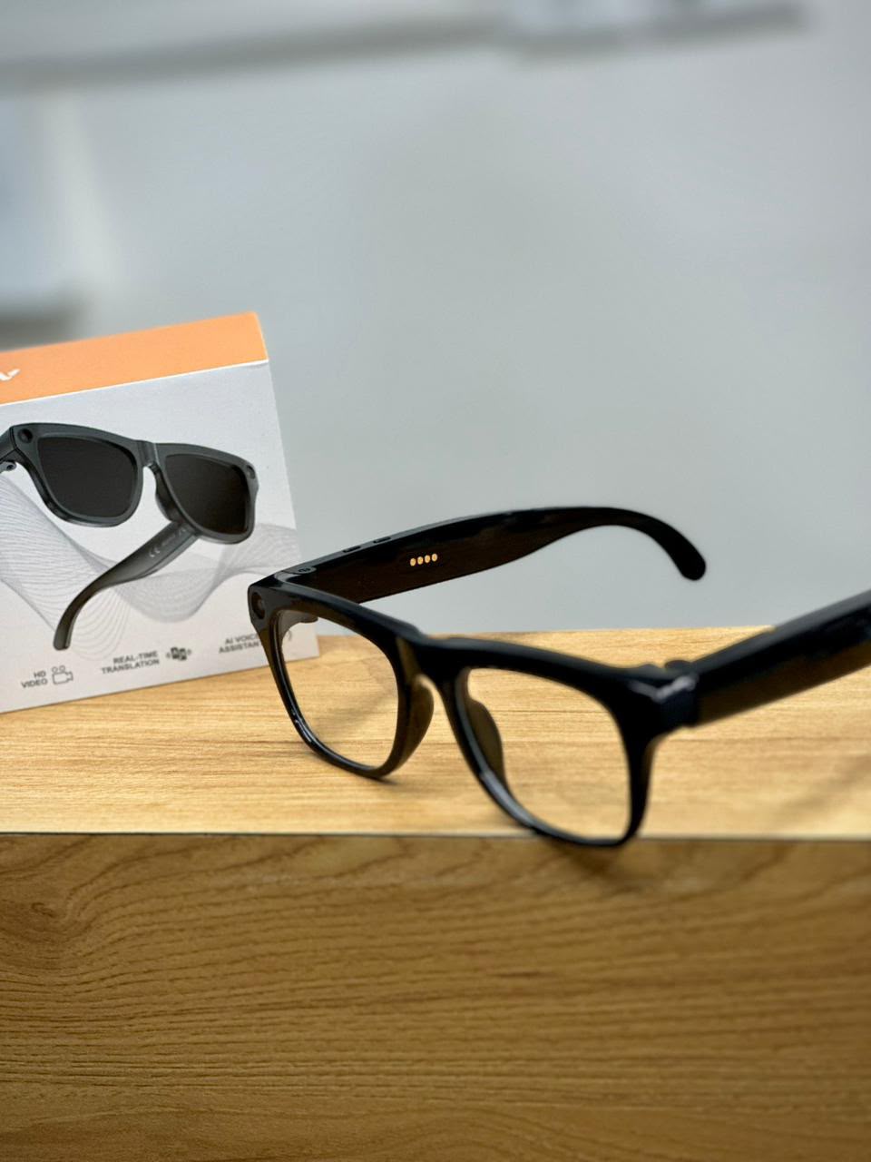 AI Smart Glasses with HD Camera, Real-Time Translation & Voice Assistant | 3 Magnetic Lens Set